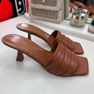 Marc Fisher Tan Leather Heel Sandals 8.5